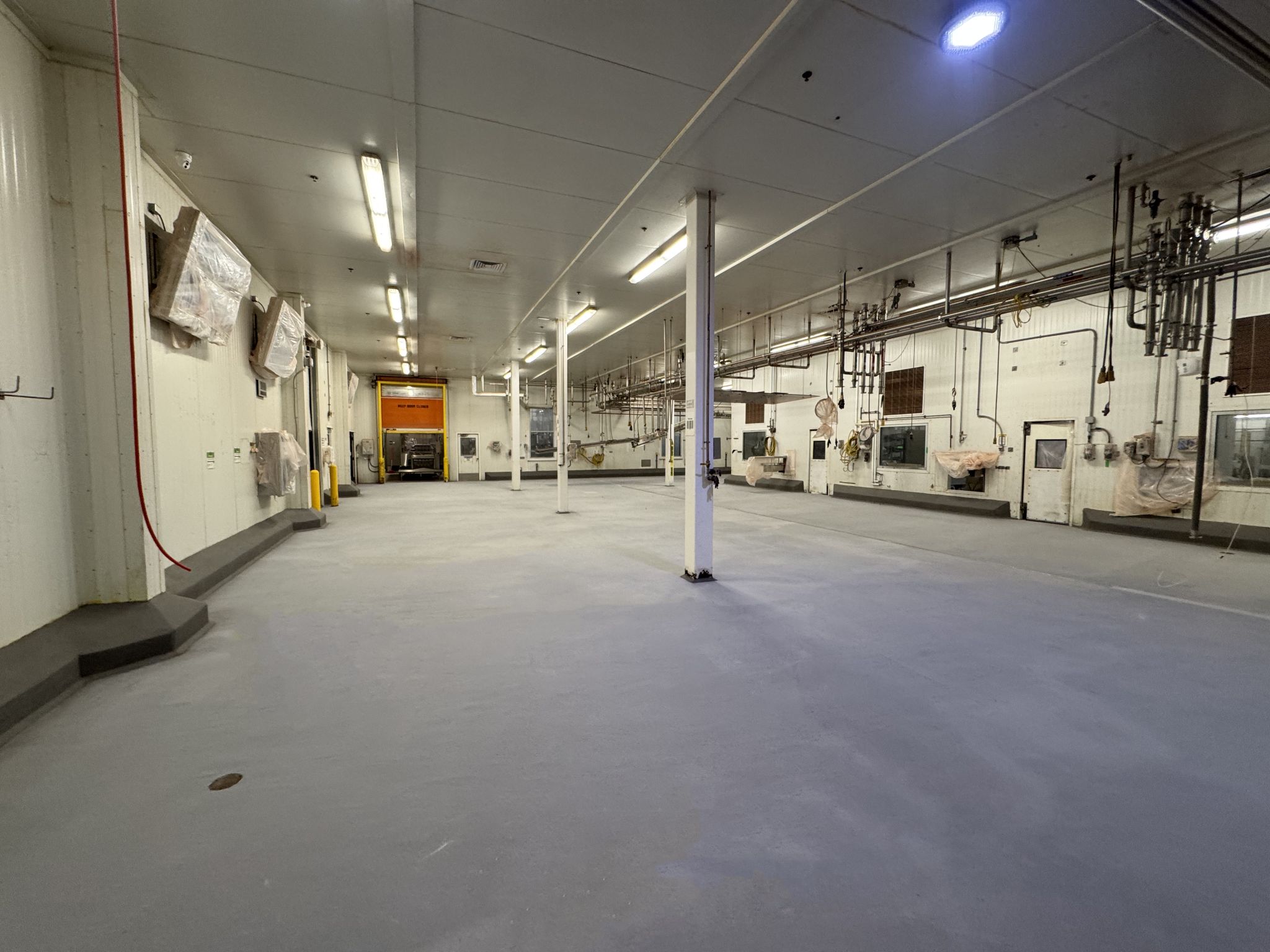 Completed SaniCrete STX floor in food processing facility